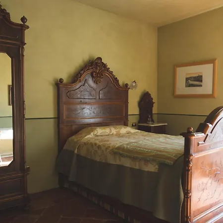 L'atelier Di Pierflavio Gallina La Morra